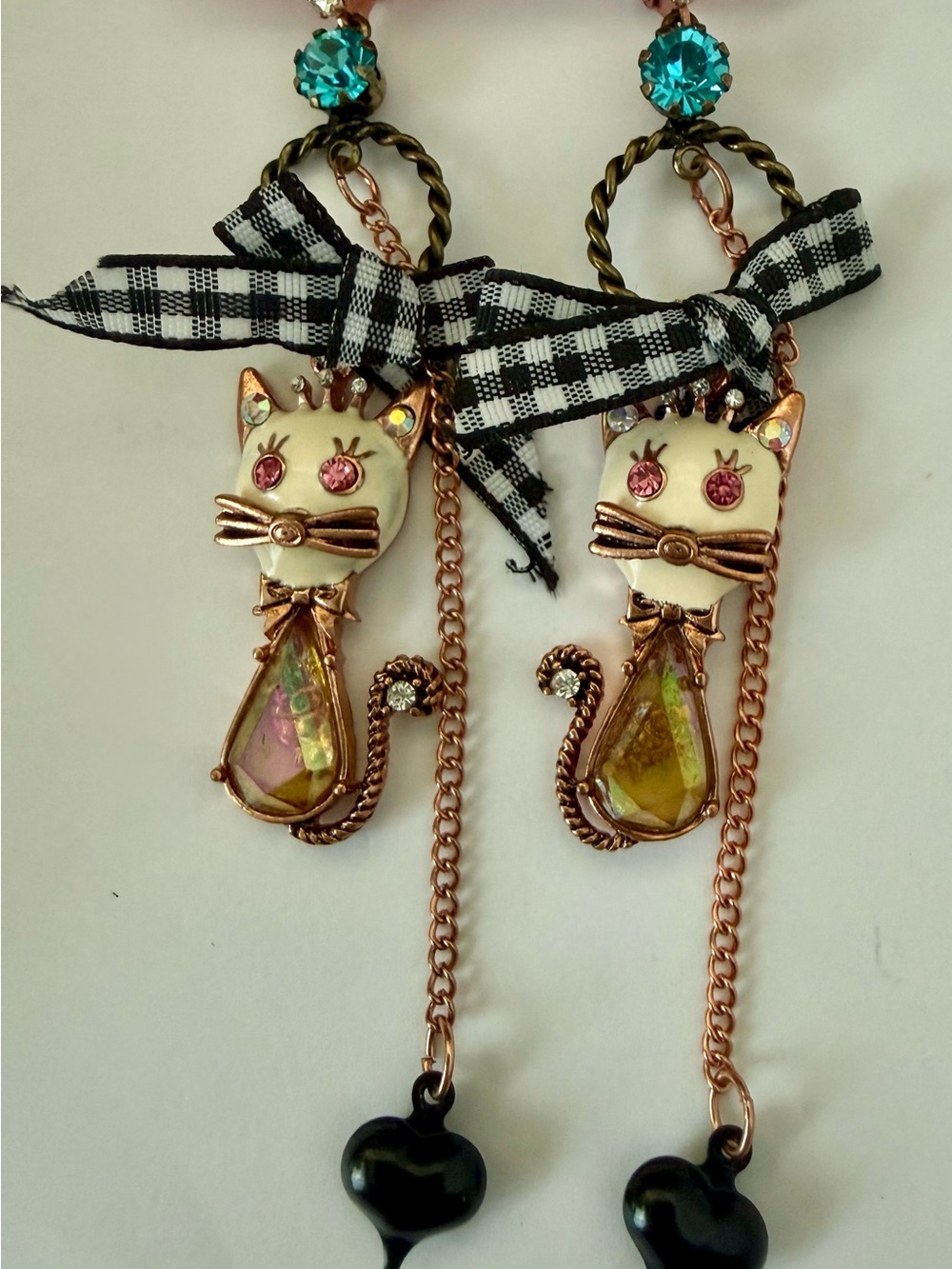 VTG Betsey Johnson Great Day In Paris Cat With Fish In Belly 4” Dangle Earrings - Picture 2 of 5